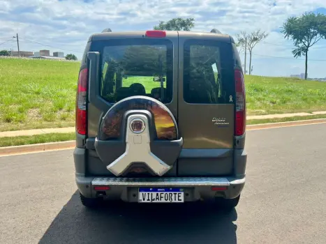 FIAT Doblo 1.8 16V 4P FLEX ADVENTURE, Foto 4