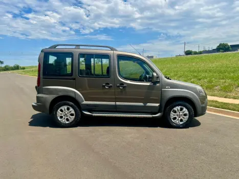 FIAT Doblo 1.8 16V 4P FLEX ADVENTURE, Foto 6