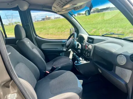 FIAT Doblo 1.8 16V 4P FLEX ADVENTURE, Foto 12