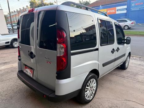 FIAT Doblo 1.8 16V 4P FLEX ESSENCE 7 LUGARES, Foto 3