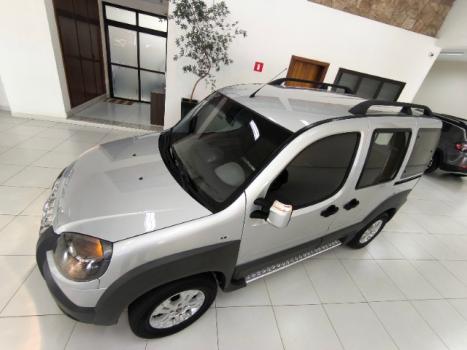 FIAT Doblo 1.8 4P ADVENTURE, Foto 2