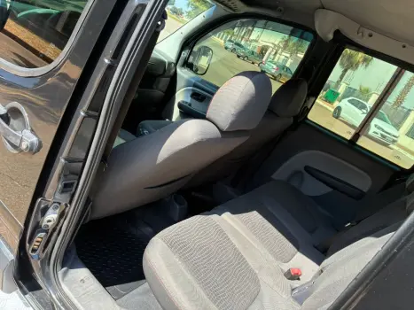 FIAT Doblo 1.8 4P FLEX ADVENTURE LOCKER 6 LUGARES, Foto 11