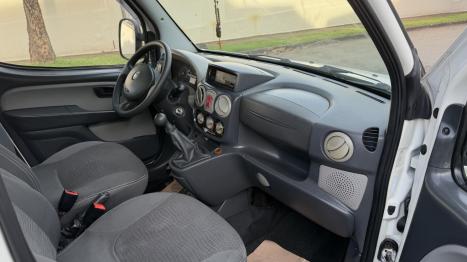 FIAT Doblo 1.8 4P FLEX ADVENTURE, Foto 3