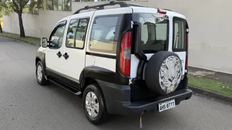 FIAT Doblo 1.8 4P FLEX ADVENTURE, Foto 6