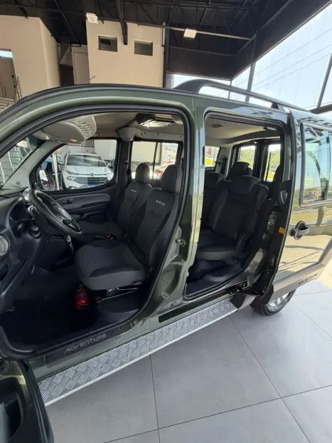 FIAT Doblo 1.8 4P FLEX ADVENTURE LOCKER 6 LUGARES, Foto 13