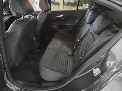 FIAT Fastback 1.0 12V 4P FLEX IMPETUS HIBRID 200 TURBO AUTOM�TICO CVT, Foto 9