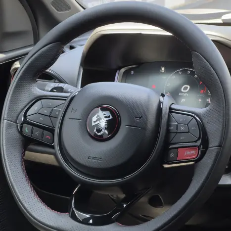 FIAT Fastback 1.3 16V 4P FLEX ABARTH TURBO 270 AUTOM�TICO, Foto 10