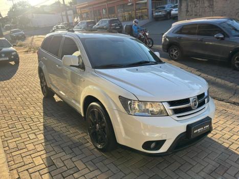 FIAT Freemont 2.4 16V 4P PRECISION AUTOM�TICO 7 LUGARES, Foto 3