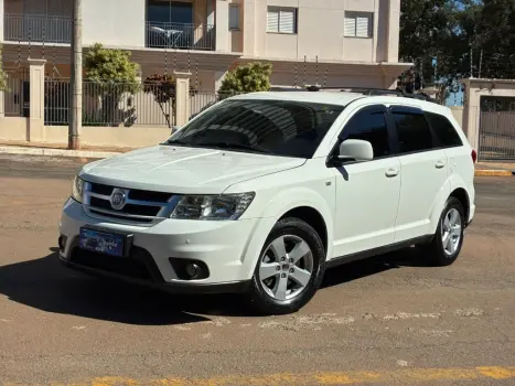 FIAT Freemont 2.4 16V 4P EMOCTION AUTOM�TICO, Foto 4