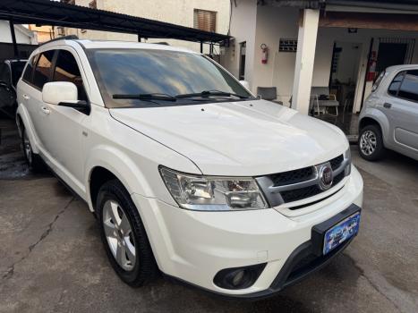 FIAT Freemont 2.4 16V 4P PRECISION AUTOMÁTICO 7 LUGARES, Foto 2