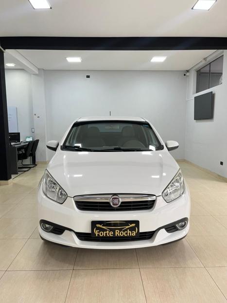 FIAT Grand Siena 1.6 16V 4P FLEX ESSENCE DUALOGIC AUTOMATIZADO, Foto 10