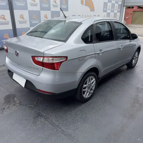 FIAT Grand Siena 1.6 16V 4P FLEX ESSENCE DUALOGIC AUTOMATIZADO, Foto 4