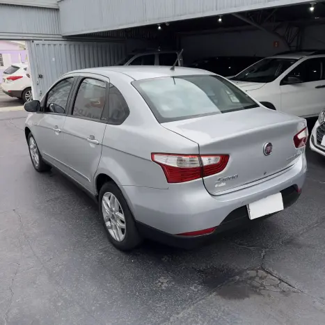 FIAT Grand Siena 1.6 16V 4P FLEX ESSENCE DUALOGIC AUTOMATIZADO, Foto 6