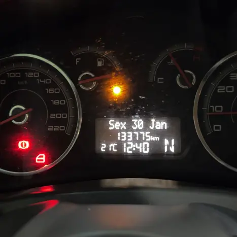 FIAT Grand Siena 1.6 16V 4P FLEX ESSENCE DUALOGIC AUTOMATIZADO, Foto 12