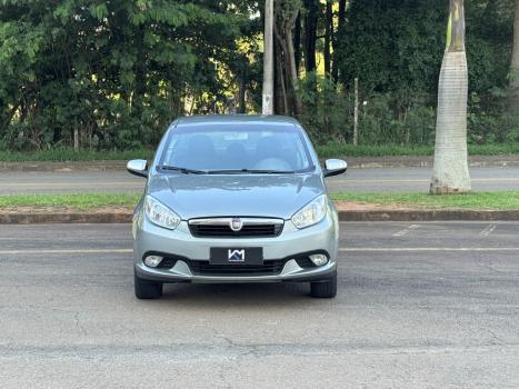 FIAT Grand Siena 1.6 16V 4P FLEX ESSENCE DUALOGIC AUTOMATIZADO, Foto 2