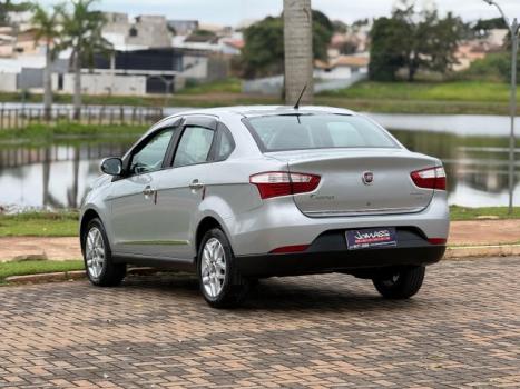 FIAT Grand Siena 1.6 16V 4P FLEX ESSENCE DUALOGIC AUTOMATIZADO, Foto 6