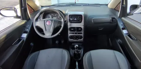 FIAT Idea 1.4 4P ATTRACTIVE FLEX, Foto 5 FIAT Idea 1.4 4P ATTRACTIVE FLEX, Foto 5