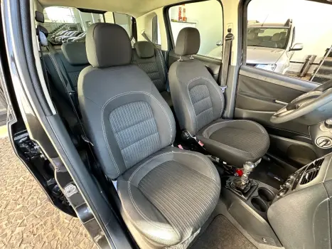 FIAT Idea 1.6 16V 4P ESSENCE FLEX, Foto 8