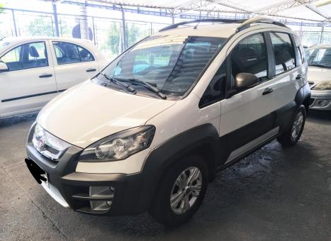 FIAT Idea 1.8 16V 4P ADVENTURE FLEX, Foto 4