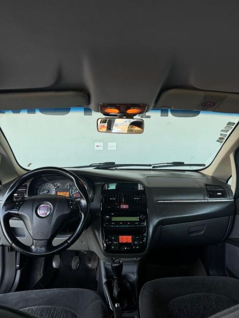 FIAT Linea 1.9 16V 4P FLEX HLX, Foto 4