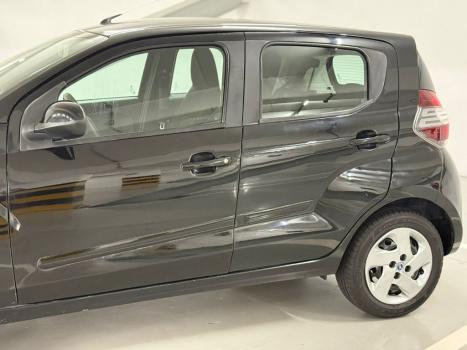 FIAT Mobi 1.0 4P FLEX DRIVE FIRE FLY, Foto 2