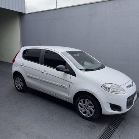 FIAT Palio 1.0 4P FLEX ATTRACTIVE, Foto 1 FIAT Palio 1.0 4P FLEX ATTRACTIVE, Foto 1