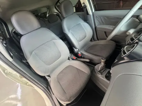 FIAT Palio 1.4 4P FLEX ATTRACTIVE, Foto 11