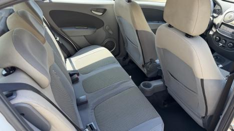 FIAT Palio 1.6 16V 4P FLEX ESSENCE, Foto 7
