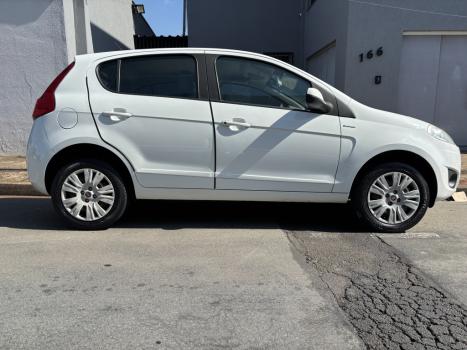 FIAT Palio 1.6 16V 4P FLEX ESSENCE, Foto 4