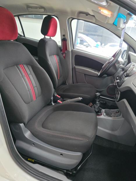 FIAT Palio 1.6 16V 4P FLEX SPORTING, Foto 4