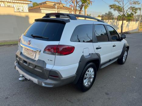 FIAT Palio Weekend 1.8 16V 4P FLEX ADVENTURE, Foto 3