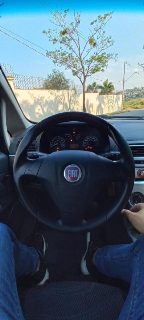 FIAT Punto 1.4 4P ATTRACTIVE FLEX, Foto 10