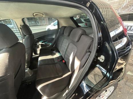 FIAT Punto 1.4 4P ATTRACTIVE FLEX, Foto 9 FIAT Punto 1.4 4P ATTRACTIVE FLEX, Foto 9