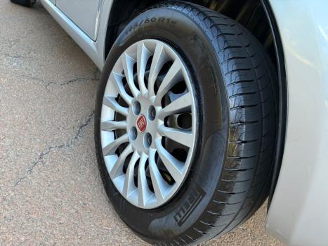 FIAT Punto 1.4 4P ATTRACTIVE FLEX, Foto 5