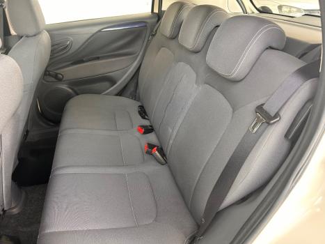 FIAT Punto 1.4 4P ATTRACTIVE FLEX, Foto 9
