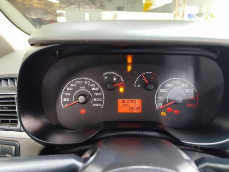 FIAT Punto 1.4 4P ATTRACTIVE FLEX, Foto 10