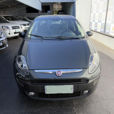 FIAT Punto 1.4 4P ATTRACTIVE FLEX, Foto 2