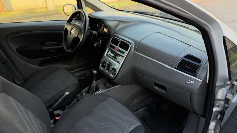 FIAT Punto 1.4 4P ATTRACTIVE FLEX, Foto 2