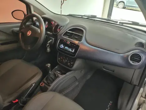 FIAT Punto 1.4 4P ATTRACTIVE FLEX, Foto 8