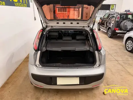 FIAT Punto 1.4 4P ATTRACTIVE FLEX, Foto 6