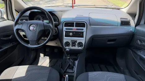 FIAT Punto 1.4 4P ATTRACTIVE FLEX, Foto 6