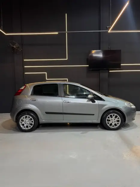FIAT Punto 1.4 4P ELX FLEX, Foto 3