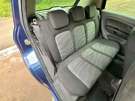 FIAT Punto 1.4 4P ELX FLEX, Foto 9
