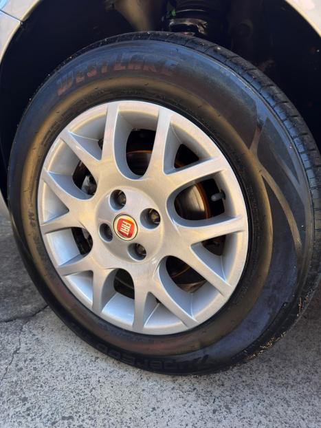 FIAT Punto 1.4 4P ELX FLEX, Foto 13
