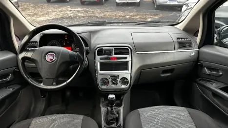FIAT Punto 1.4 4P ELX FLEX, Foto 7