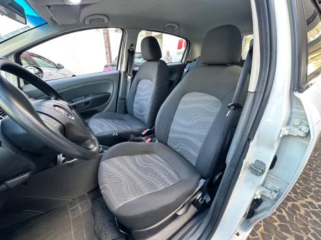 FIAT Punto 1.4 4P FLEX ATTRACTIVE ITALIA, Foto 8