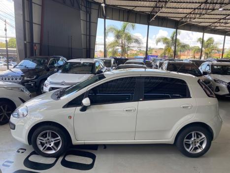 FIAT Punto 1.4 4P FLEX ATTRACTIVE ITALIA, Foto 4