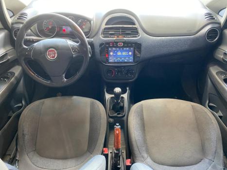 FIAT Punto 1.4 4P FLEX ATTRACTIVE ITALIA, Foto 9