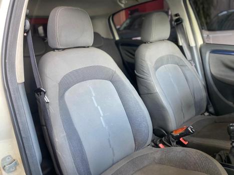 FIAT Punto 1.4 4P FLEX ATTRACTIVE ITALIA, Foto 11