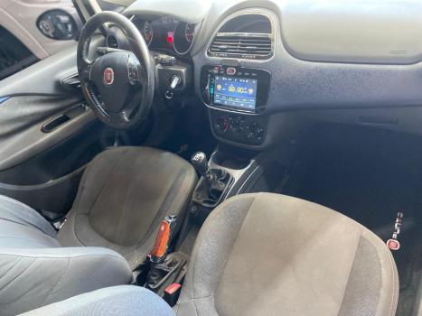 FIAT Punto 1.4 4P FLEX ATTRACTIVE ITALIA, Foto 13